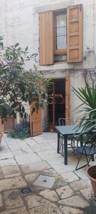 Traditional Apartment In Old City Bari Luaran gambar